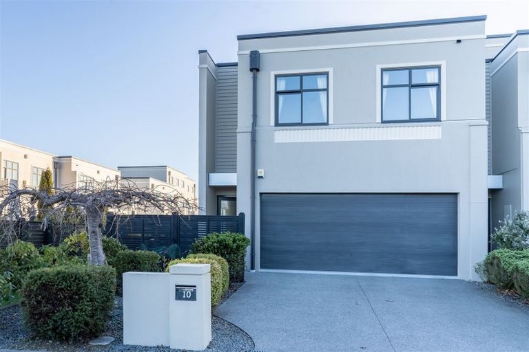 Photo of property in 10 Country Club Terrace, Northwood, Christchurch, 8051