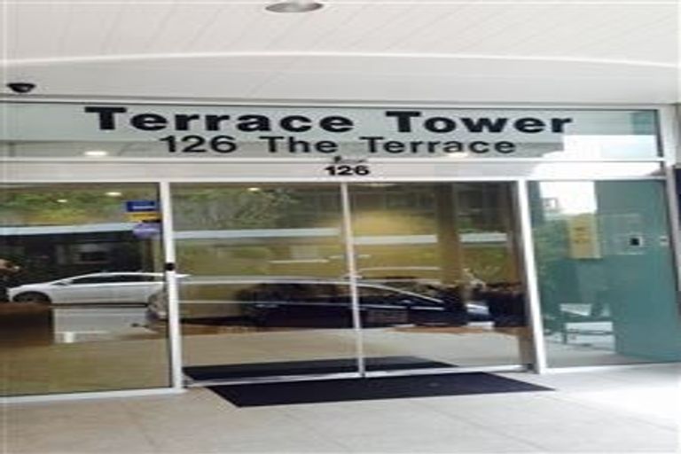Photo of property in Terrace Tower Apartments, 12a/126 The Terrace, Wellington Central, Wellington, 6011