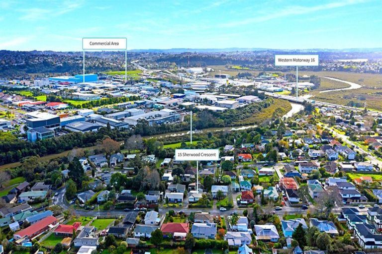 Photo of property in 15 Sherwood Avenue, Te Atatu South, Auckland, 0610