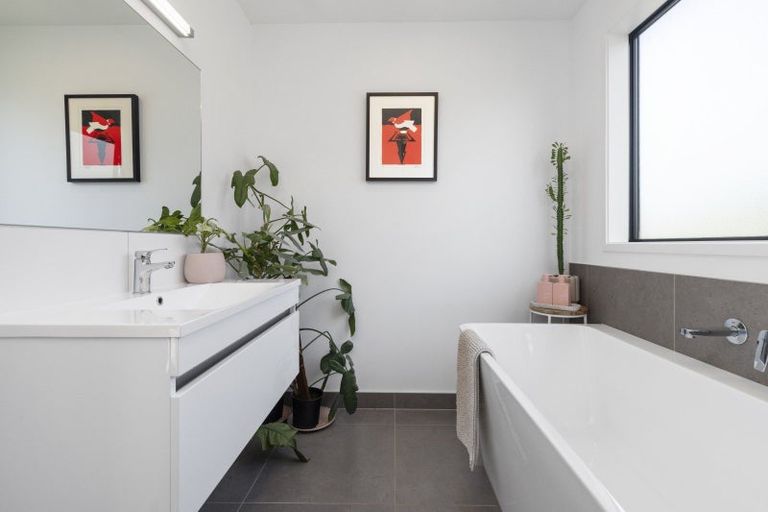 Photo of property in 3 Paddock Lane, Pukekohe, 2120