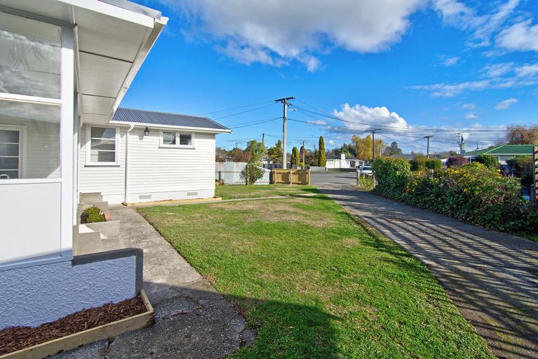 Photo of property in 15 Jones Place, Masterton, 5810