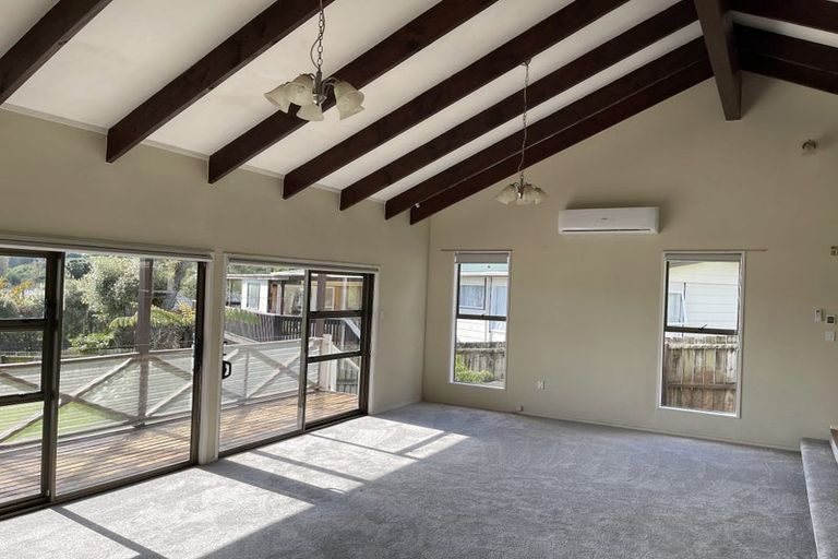 Photo of property in 39 Mack Place, Red Hill, Papakura, 2110