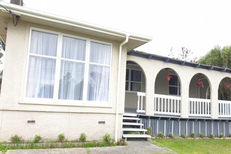 Photo of property in 187 Birkdale Road, Birkdale, Auckland, 0626