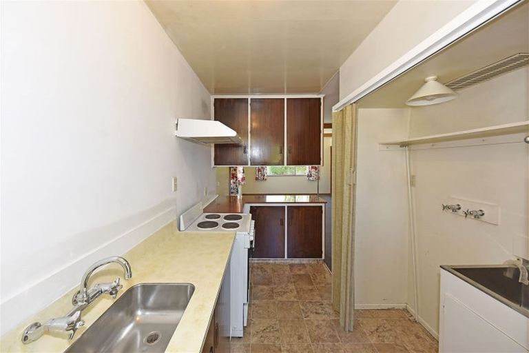 Photo of property in 2/38 Picton Avenue, Riccarton, Christchurch, 8011