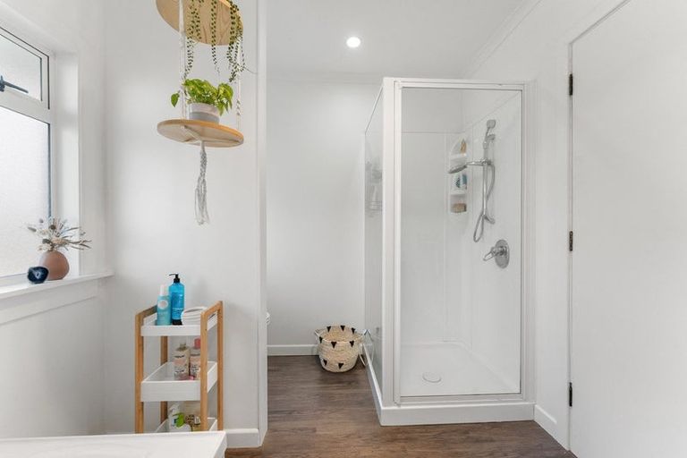 Photo of property in 407 Devon Street West, Lynmouth, New Plymouth, 4310