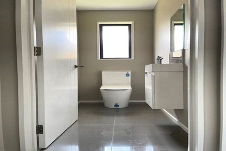 Photo of property in 19 Pinewood Avenue, North New Brighton, Christchurch, 8083