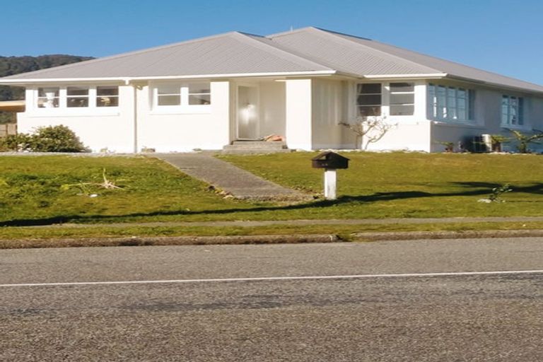 Photo of property in 49 Fitzgerald Street, Cobden, Greymouth, 7802