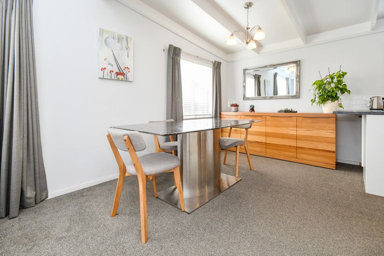 Photo of property in 11a Cape Road, Pukekohe, 2120
