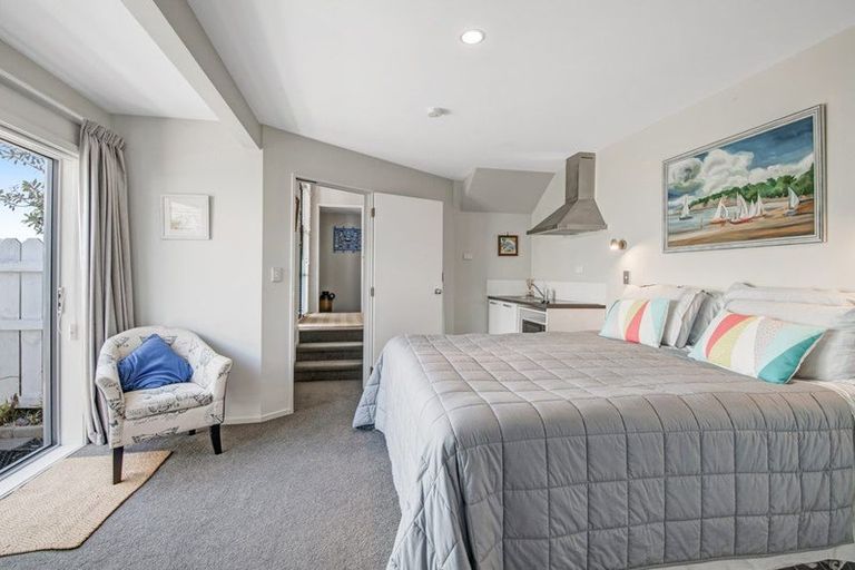 Photo of property in 12 Ascot Way, Orewa, 0931