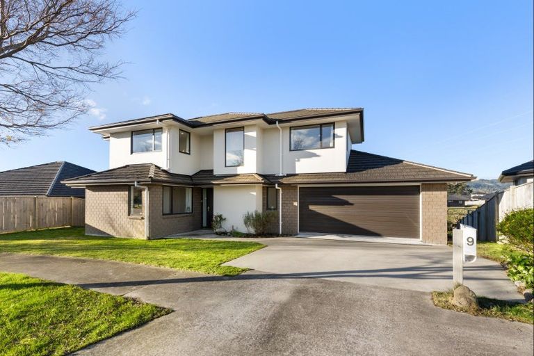 Photo of property in 9 Gibraltar Way, Fitzherbert, Palmerston North, 4410