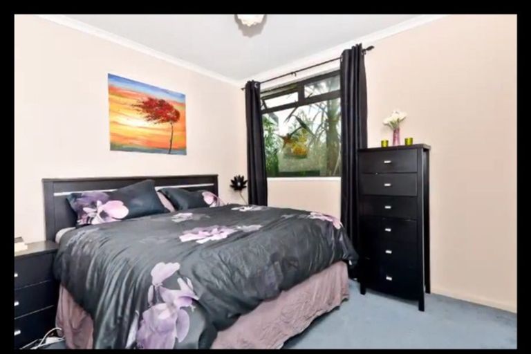 Photo of property in 15 Purcell Place, Melville, Hamilton, 3206