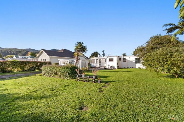 Photo of property in 73 Golders Road, Elderslea, Upper Hutt, 5018