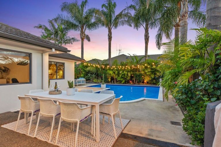Photo of property in 16 Oriental Parade, Papamoa Beach, Papamoa, 3118