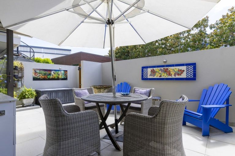 Photo of property in 88 Lake Terrace, Taupo, 3330