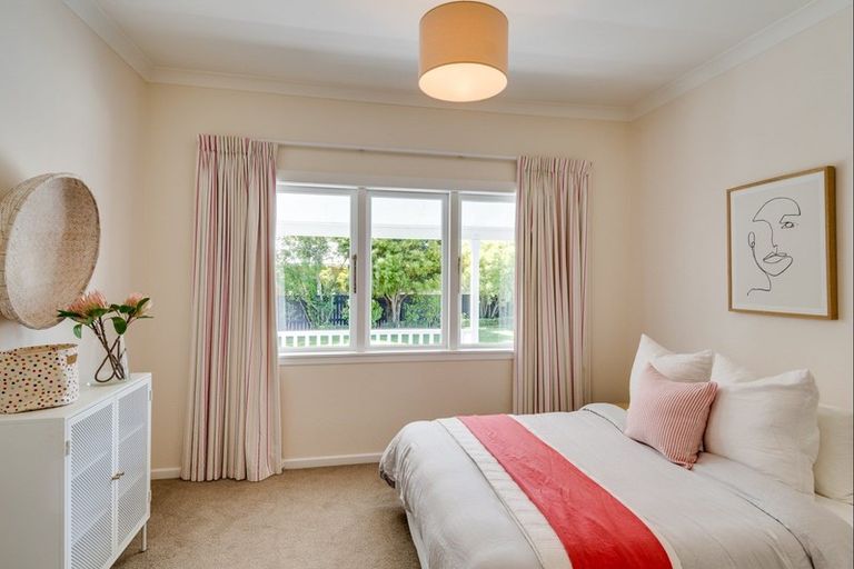 Photo of property in 9 Lindsay Street, Havelock North, 4130