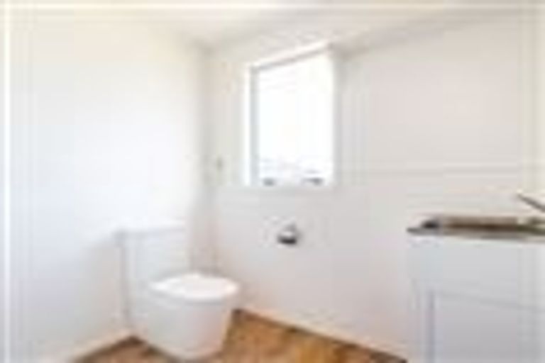 Photo of property in 73 Calthorp Close, Favona, Auckland, 2024