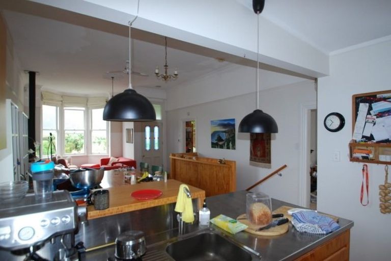 Photo of property in 36 Tiber Street, Island Bay, Wellington, 6023