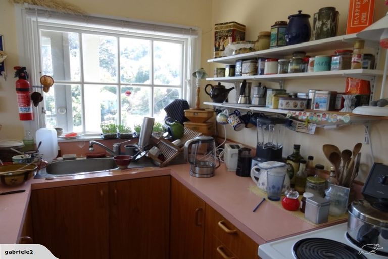 Photo of property in 2 Caprera Street, Melrose, Wellington, 6023