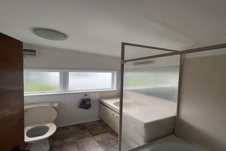 Photo of property in 94 Karepa Street, Brooklyn, Wellington, 6021