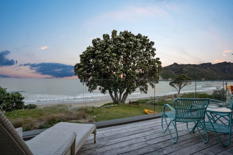 Photo of property in 112b Hinemoa Street, Whangamata, 3620