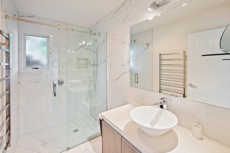 Photo of property in 32 Lismore Street, Wanaka, 9305