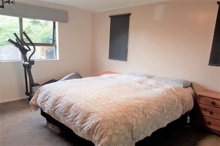 Photo of property in 25 Leeward Drive, Whitby, Porirua, 5024