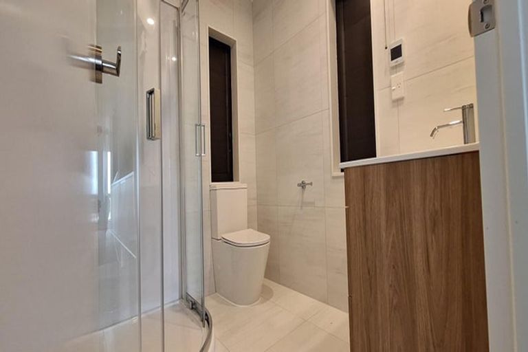 Photo of property in 37b Sylvia Road, Hillcrest, Auckland, 0627
