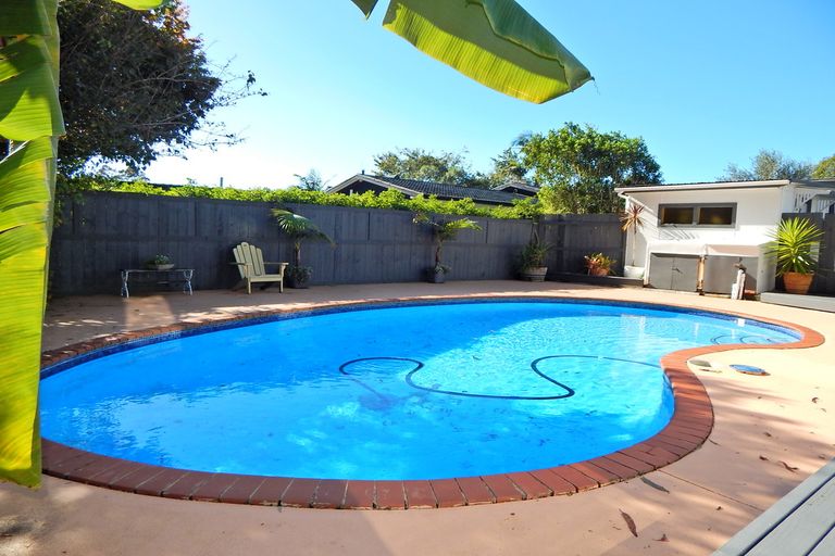 Photo of property in (kemp Lodge), 134a-c Kerikeri Road, Kerikeri, 0230