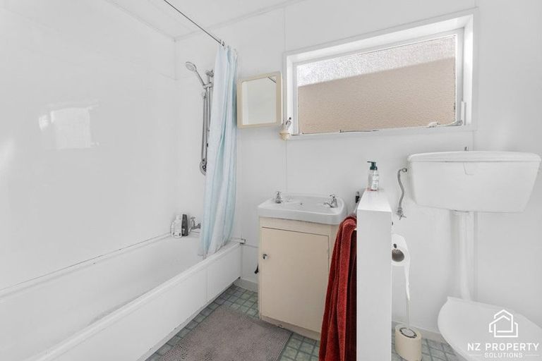 Photo of property in 16 Passmore Crescent, Maori Hill, Dunedin, 9010