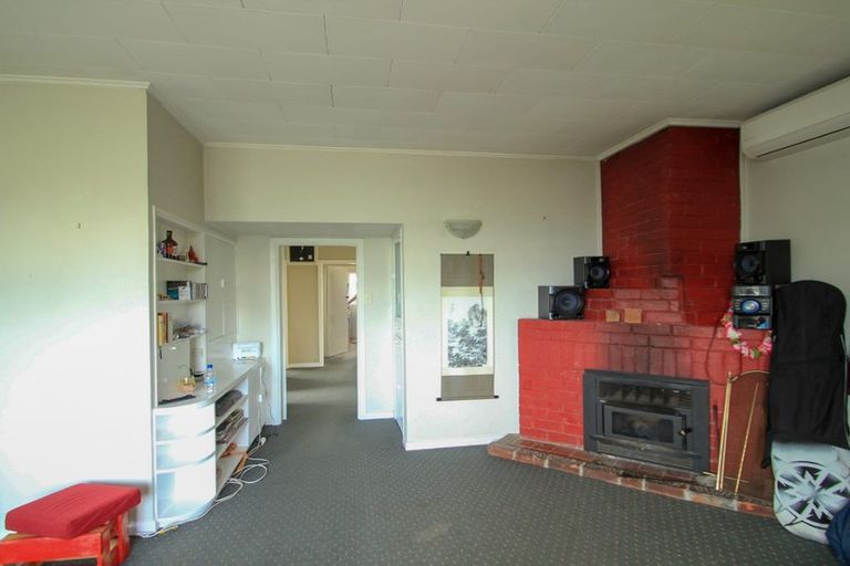 Photo of property in Carillion/the Knoll, 33 Thompson Street, Mount Cook, Wellington, 6011