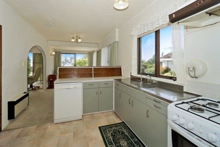 Photo of property in 12 Hookey Drive, Te Puke, 3119