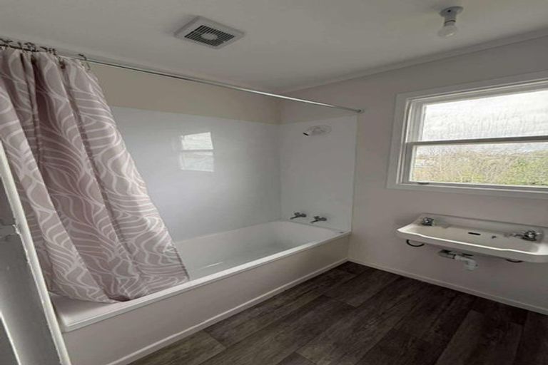 Photo of property in 6a Durie Street, Durie Hill, Wanganui, 4500