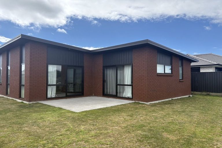 Photo of property in 23 Pioneer Crescent, Omokoroa, 3114