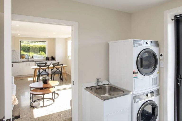 Photo of property in 74 Scarlys Way, Okitu, Gisborne, 4010