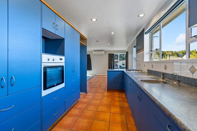 Photo of property in 53 Blake Street, Waitara, 4320