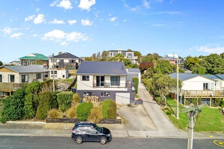 Photo of property in 29 Hill Street, Kaka Point, Balclutha, 9271