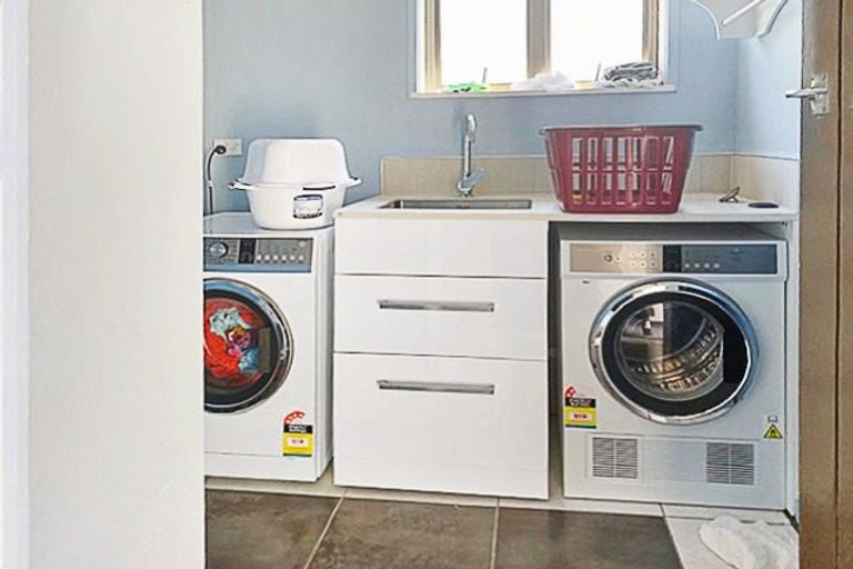 Photo of property in 1 Kelsall Street, Hospital Hill, Napier, 4110