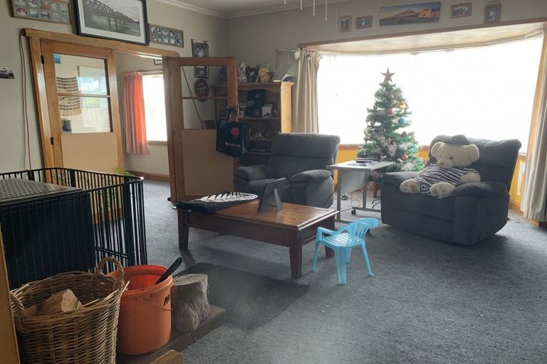 Photo of property in 51 Livingstone Street, Hokitika, 7810