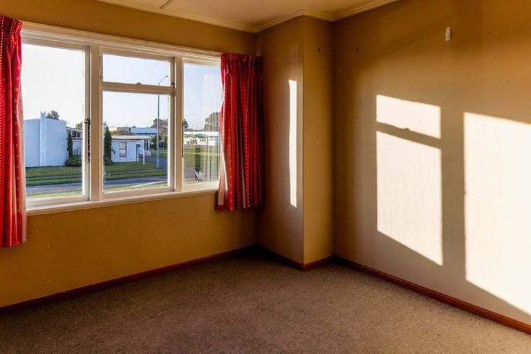 Photo of property in 489/489a Yarrow Street, Glengarry, Invercargill, 9810
