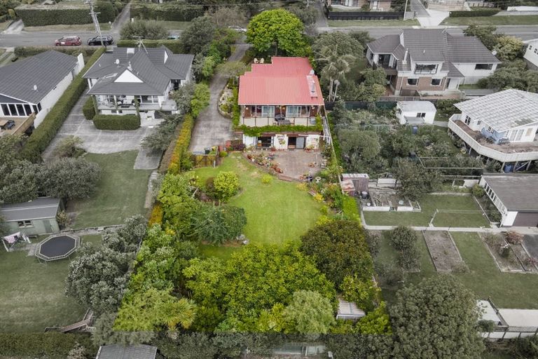 Photo of property in 78 Winara Avenue, Waikanae, 5036