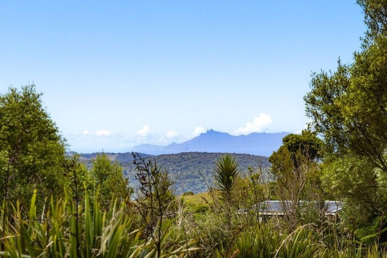 Photo of property in 218 Govan Wilson Road, Whangaripo, Warkworth, 0985