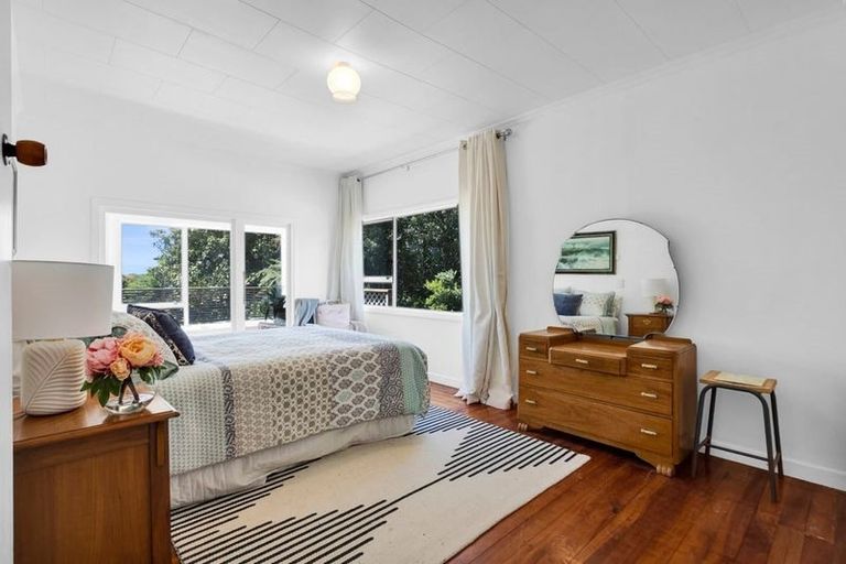 Photo of property in 20 Onaero Beach Road, Onaero, Waitara, 4383