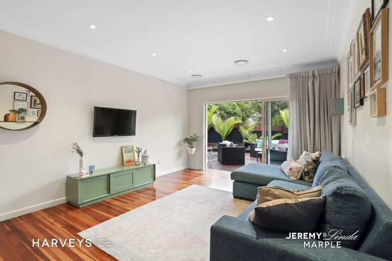 Photo of property in 19a/1 Woodvale Road, Glen Eden, Auckland, 0602