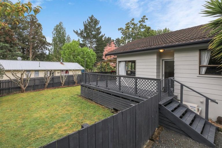 Photo of property in 18 Manor Place, Bader, Hamilton, 3206