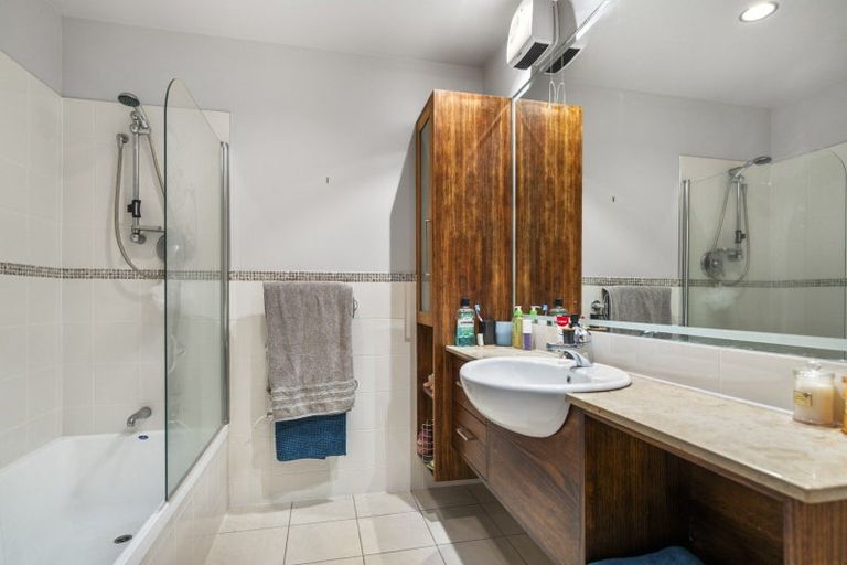 Photo of property in 6/29 Third Avenue, Tauranga, 3110