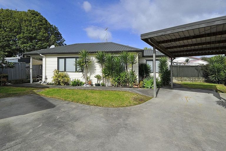 Photo of property in 81 Skipton Street, Mangere East, Auckland, 2024