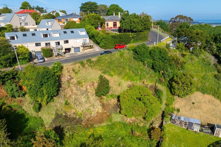 Photo of property in 16 Aitken Place, Mornington, Dunedin, 9011