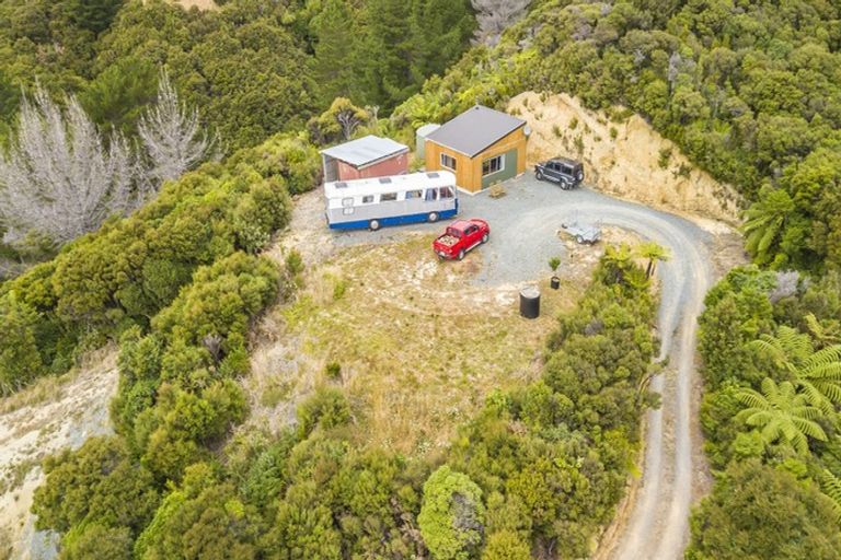 Photo of property in 522 Paremata Haywards Road, Judgeford, Porirua, 5381