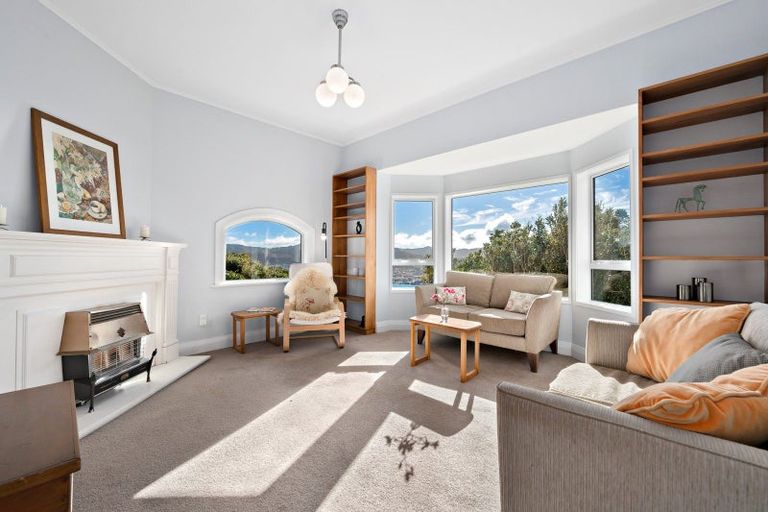 Photo of property in 12 Roseneath Terrace, Roseneath, Wellington, 6011