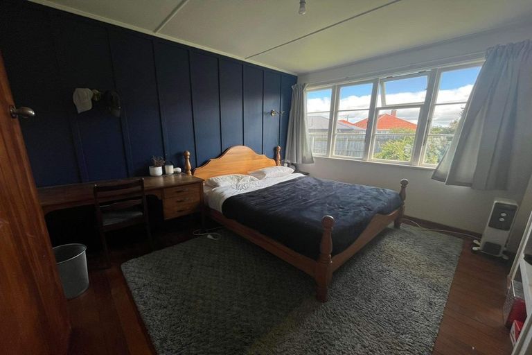 Photo of property in 33 Hulme Street, Roslyn, Palmerston North, 4414